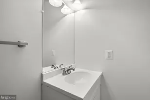 925 Decatur St NW, Washington, DC 20011 - Photo 27