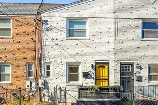 134 35th St NE, Washington, DC 20019 - Photo 1