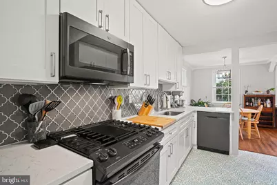 2410 21st Place NE, Washington, DC 20018 - Photo 11