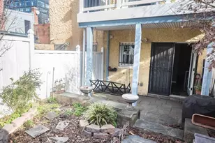 730 6th St NE, Washington, DC 20002 - Photo 49