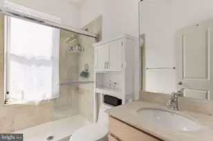 1240 4th St NW, Washington, DC 20001 - Photo 13