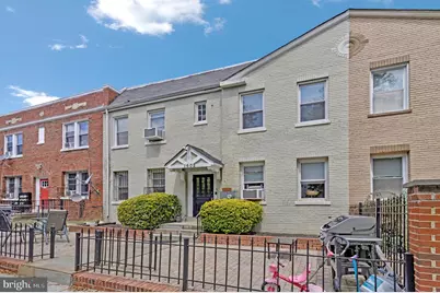 1602 Isherwood Street NE #3, Washington, DC 20002 - Photo 3