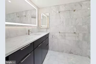700 New Hampshire Avenue NW #303, Washington, DC 20037 - Photo 23