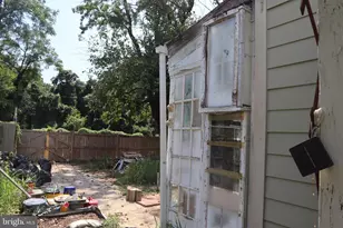 3209 E St SE, Washington, DC 20019 - Photo 37