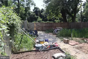 3209 E St SE, Washington, DC 20019 - Photo 39