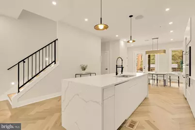 3703 Reservoir Road NW, Washington, DC 20007 - Photo 17