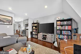 1409 Hopkins St NW, Washington, DC 20036 - Photo 33