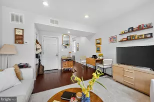 1409 Hopkins St NW, Washington, DC 20036 - Photo 21