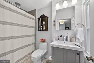 1409 Hopkins St NW, Washington, DC 20036 - Photo 37