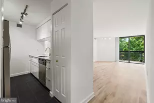 601 24th St NW, Washington, DC 20037 - Photo 5