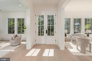 5631 MacArthur Blvd NW, Washington, DC 20016 - Photo 27