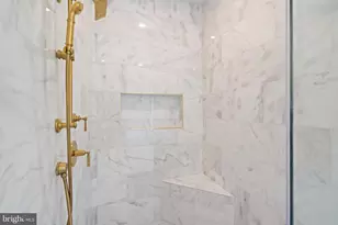 5631 MacArthur Blvd NW, Washington, DC 20016 - Photo 23