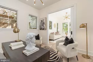 5631 MacArthur Blvd NW, Washington, DC 20016 - Photo 35