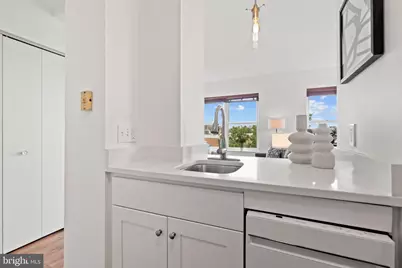 1736 Willard Street NW #506, Washington, DC 20009 - Photo 5