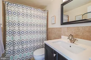 2475 Virginia Ave NW, Washington, DC 20037 - Photo 17