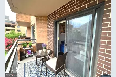 2111 Wisconsin Avenue NW #420, Washington, DC 20007 - Photo 15