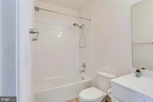 612 Totten Pl NE, Washington, DC 20017 - Photo 7