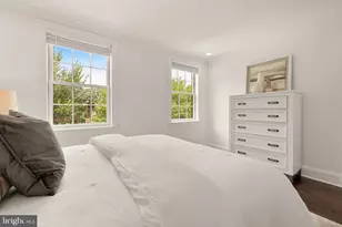 811 East Capitol St SE, Washington, DC 20003 - Photo 27