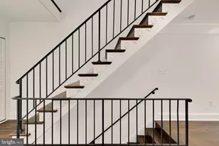 811 East Capitol St SE, Washington, DC 20003 - Photo 19