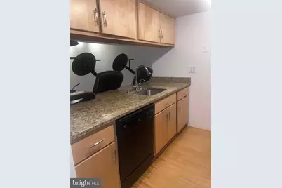 4444 Connecticut Avenue NW #303, Washington, DC 20008 - Photo 5