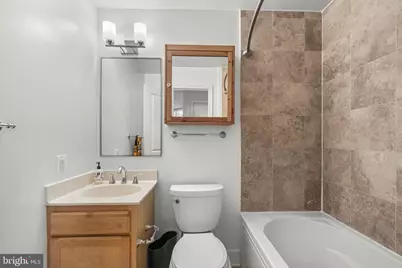 1106 Columbia Road NW #304, Washington, DC 20009 - Photo 19