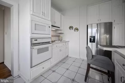 2737 Devonshire Place NW #418, Washington, DC 20008 - Photo 9