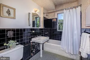 4000 Cathedral Ave NW, Washington, DC 20016 - Photo 23