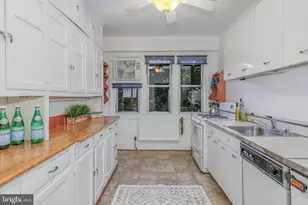 4000 Cathedral Ave NW, Washington, DC 20016 - Photo 11