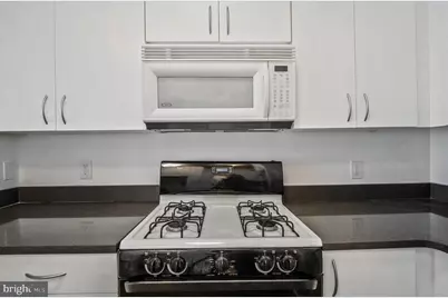 1300 N Street NW #318, Washington, DC 20005 - Photo 17