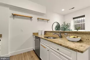 330 Rhode Island Ave NE, Washington, DC 20002 - Photo 9