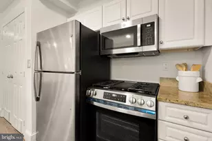 330 Rhode Island Ave NE, Washington, DC 20002 - Photo 11