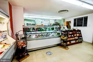 4201 Cathedral Ave NW, Washington, DC 20016 - Photo 55