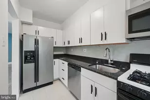 3701 Connecticut Ave NW, Washington, DC 20008 - Photo 15