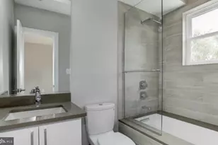 913 NE Quincy Street NE, Washington, DC 20017 - Photo 9