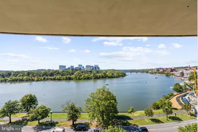 700 New Hampshire Avenue NW #905, Washington, DC 20037 - Photo 21