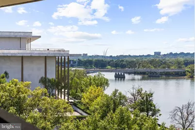 700 New Hampshire Avenue NW #905, Washington, DC 20037 - Photo 27