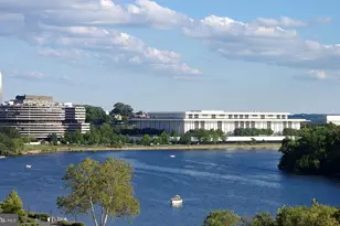 700 New Hampshire Ave NW, Washington, DC 20037 - Photo 43