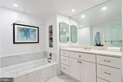 700 New Hampshire Avenue NW #905, Washington, DC 20037 - Photo 19