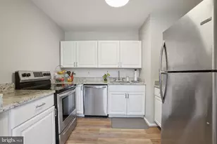 1342 4th St SW, Washington, DC 20024 - Photo 19