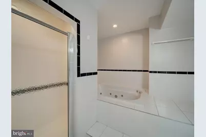 2142 Cathedral Avenue NW, Washington, DC 20008 - Photo 59