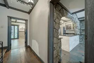 2142 Cathedral Ave NW, Washington, DC 20008 - Photo 23