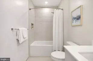 2005 11th St NW, Washington, DC 20001 - Photo 17