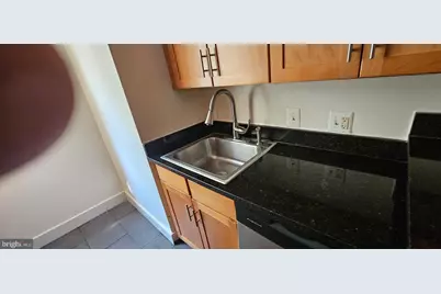 2844 Hartford Street SE #301, Washington, DC 20020 - Photo 5