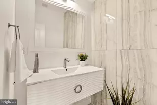 317 3rd St SE, Washington, DC 20003 - Photo 17