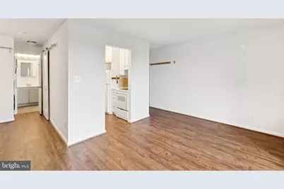 3217 Wisconsin Avenue NW #7D, Washington, DC 20016 - Photo 11
