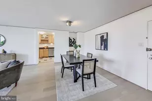 490 M St SW, Washington, DC 20024 - Photo 7