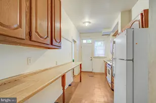634 Irving St NW, Washington, DC 20010 - Photo 11