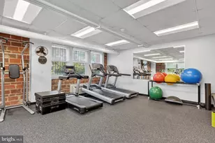 3900 Cathedral Ave NW, Washington, DC 20016 - Photo 29