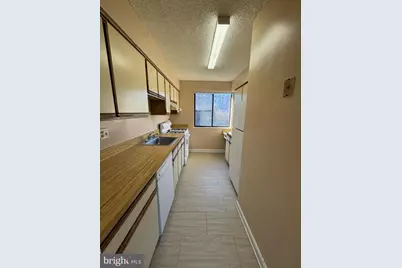 4717 1st Street SW #303, Washington, DC 20032 - Photo 5