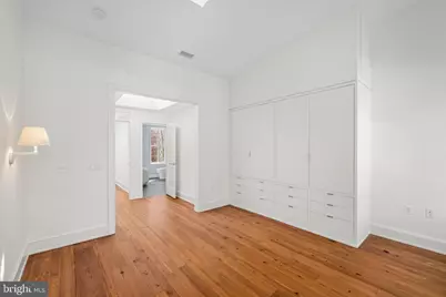 2912 Dumbarton Street NW, Washington, DC 20007 - Photo 9